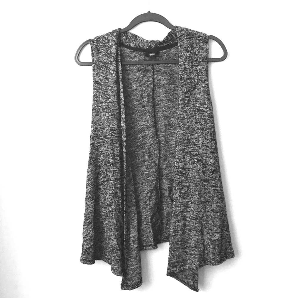 🌻4 for $20 🌻 Long, dark gray sleeveless cardigan